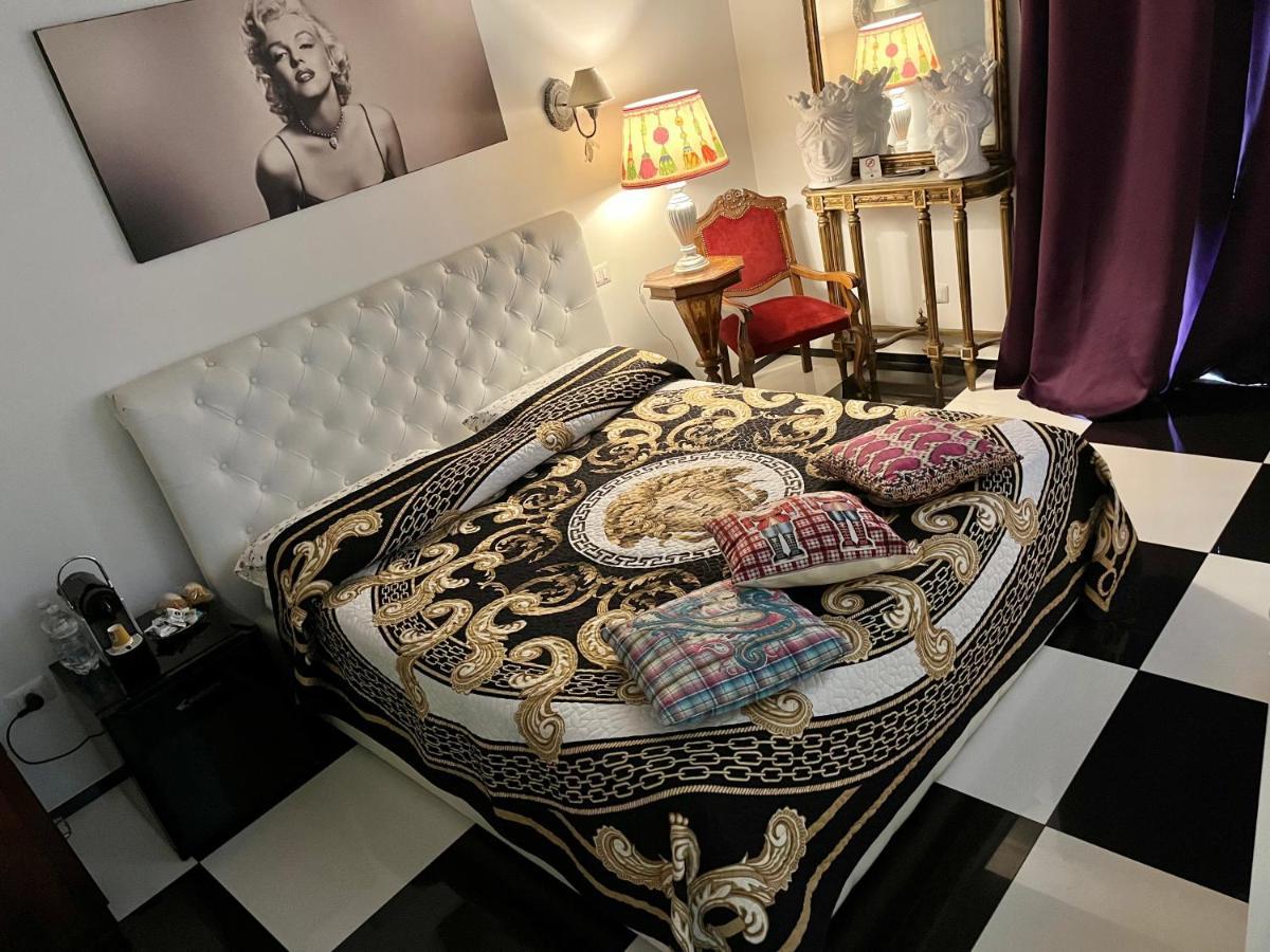 B&B Dell'Orologio Acquaviva delle Fonti Exteriör bild