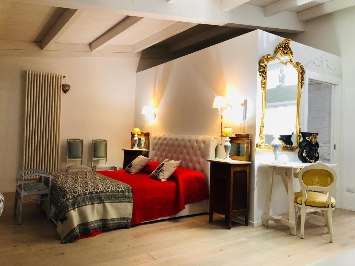 B&B Dell'Orologio Acquaviva delle Fonti Exteriör bild